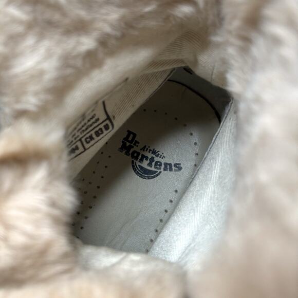 Dr. Martens Women's Aimilita Fur Lined Grizzly Brown Leather Boots US Size 7 - Picture 10 of 11